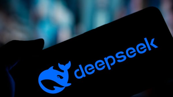DeepSeek: Giá Rẻ, Tốc Độ Cao Nhưng Tiềm Ẩn Rủi Ro Lớn